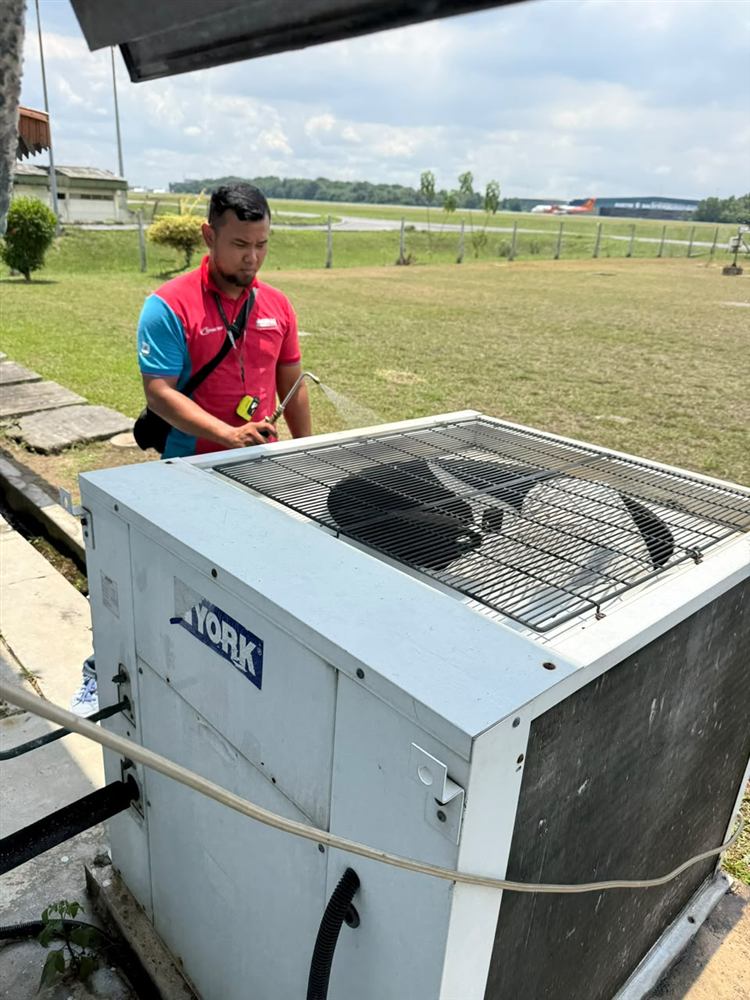 Unit komersial - AJ Cooler Puchong